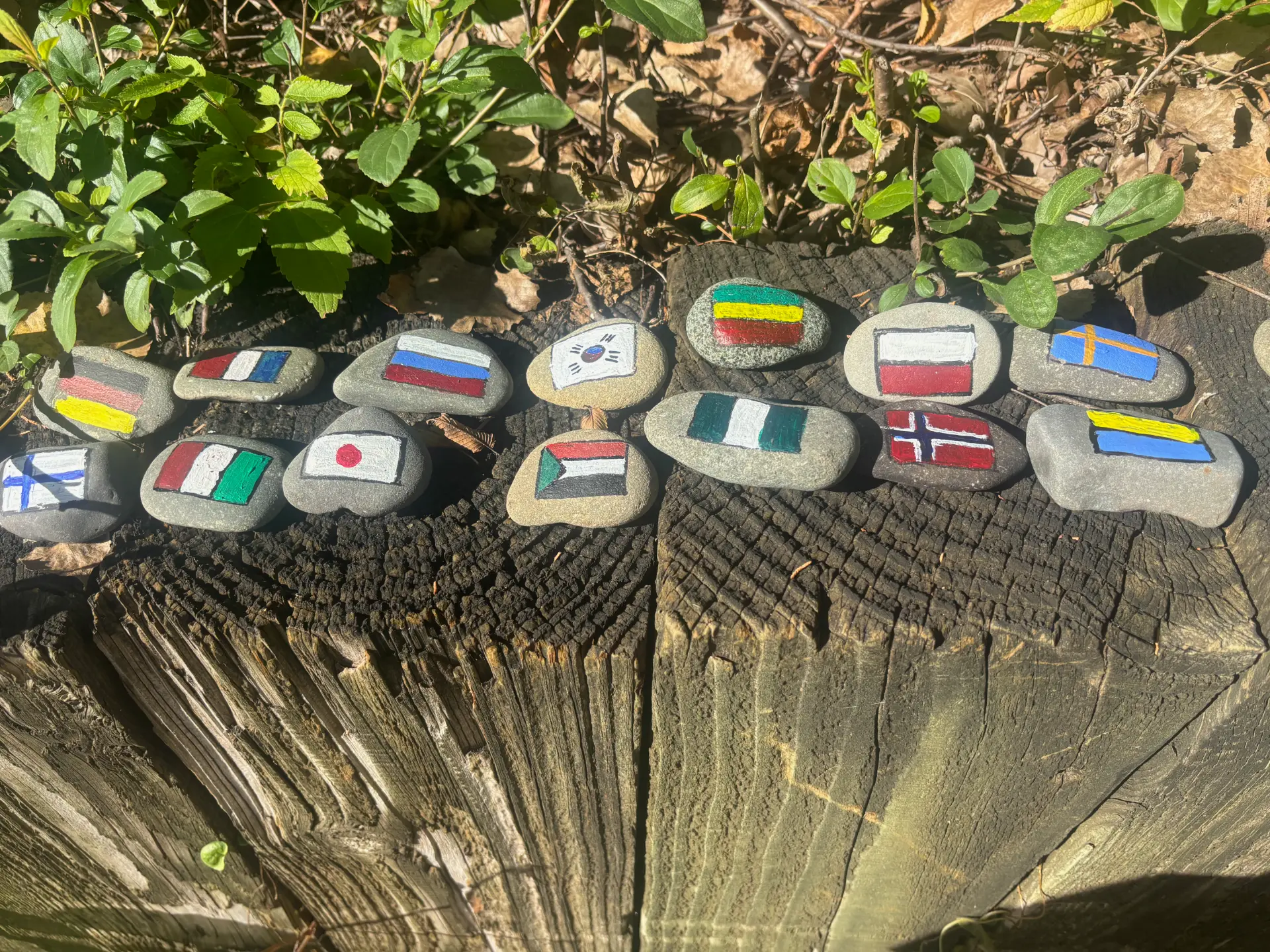 Hello, beautiful world: hand-painted rock art by JRT